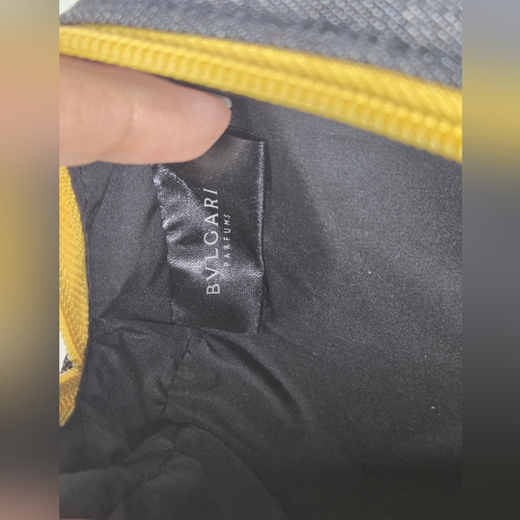 Bulgari Parfumes In Black With Yellow Trim Toiletry Bag - Picture 6 of 11